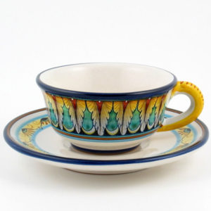 We are passionate about Italian ceramics